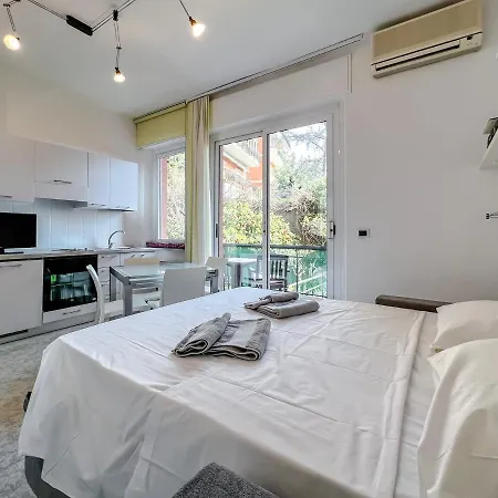 Comodo E Luminoso Monolocale