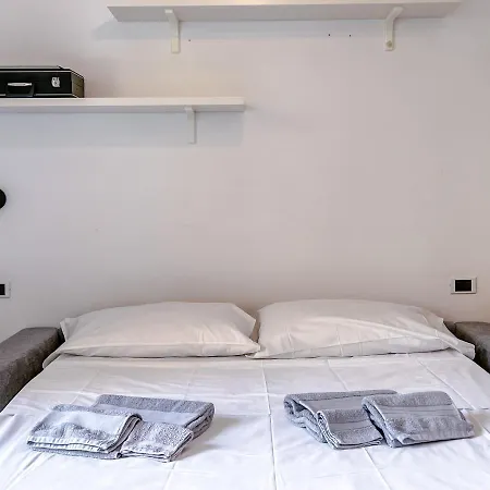 Apartment Comodo E Luminoso Monolocale