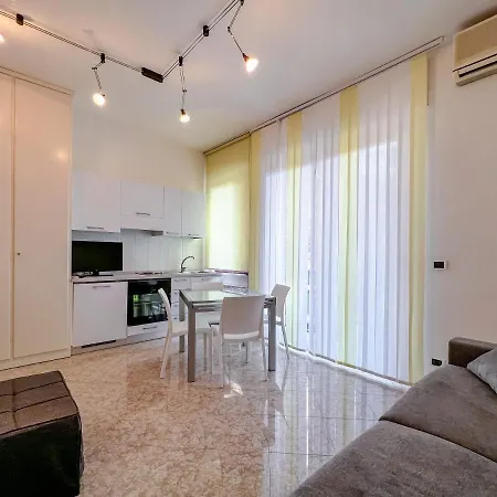 Apartment Comodo E Luminoso Monolocale *
