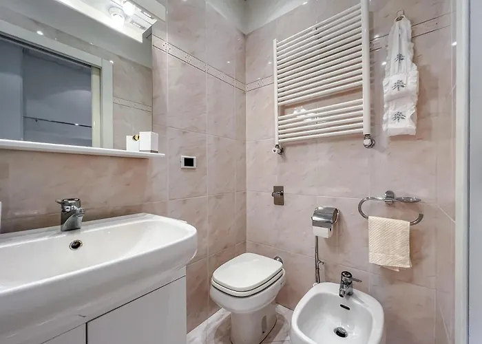 Comodo E Luminoso Monolocale Apartment *