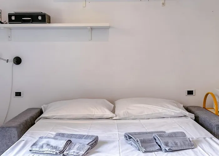 Apartment Comodo E Luminoso Monolocale